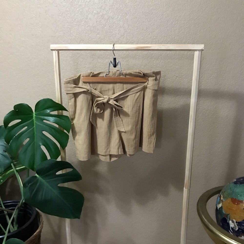 🌞Know one cares paperbag high waisted shorts